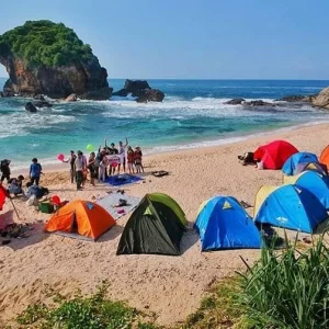 camping pantai jungwok